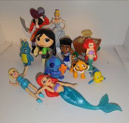 assorted Disney mini figures lot including funko mystery mini ultimate princess mulan