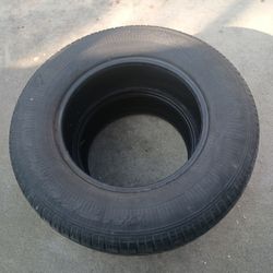 Tires 235 /  70R16