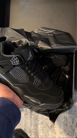 Jordan 4 Black Cat