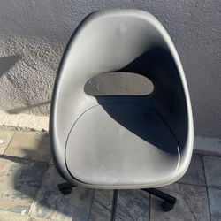 Desk Chair/ Office Chair 