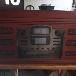 All In One Turntable Record Player CD And Radio Combo