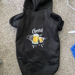 NWOT Large Dog Hoodie 