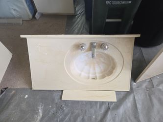 Vintage Cultured Marble Vanity Top with Sink