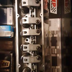 Sbc Small Block Chevy 350 Engine/motor 4 Bolt......Do Not Ask For Individual Parts
