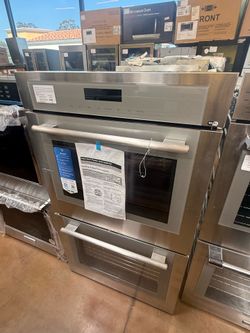 Thermador 30” double wall oven