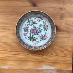 Chinese Guang Cai Plate