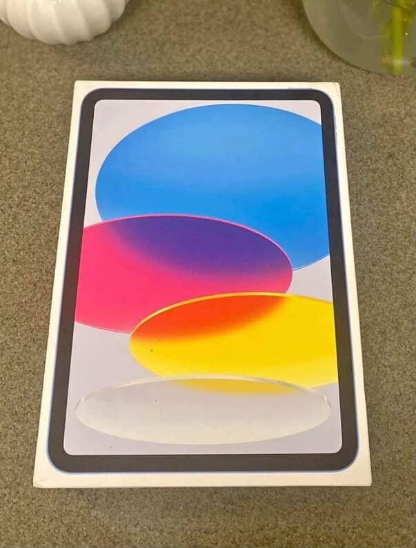 IPAD 10TH GENERATION NEW
