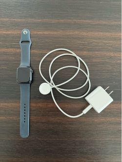 Apple Watch Series 8 – 41mm – GPS + Cellular – Excellent Condition