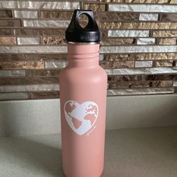 BRAND NEW VICTORIA’S SECRET KLEAN KANTEEN PINK SPORT WATER BOTTLE 27 OZ GOOD FOR GYM OR TRAVEL 