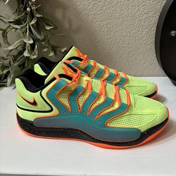 KD 18 Basketball Shoes