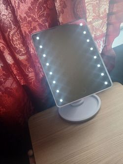 Makeup vanity mirror