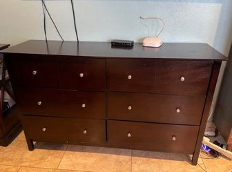 6 - Drawer Dresser - $135
