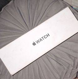 BRAND NEW - Apple Watch SE 3rd Generation - NEVER USED / IN BOX