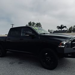 2018 Ram 1500 Crew Cab V6 Flex Fuel 4X4 W/ 90k Miles 