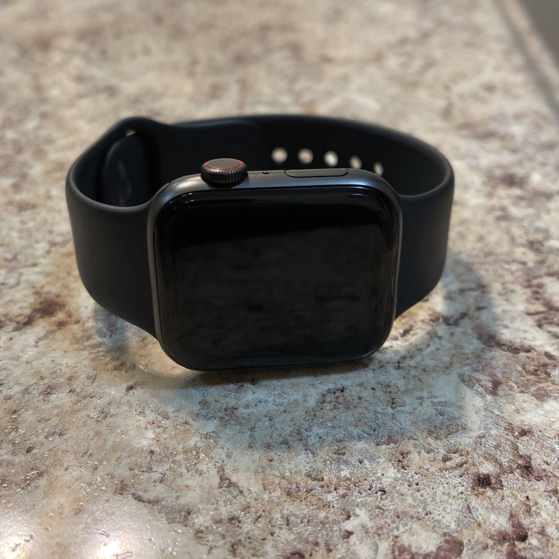 New Apple Watch Se + Cellular 44mm