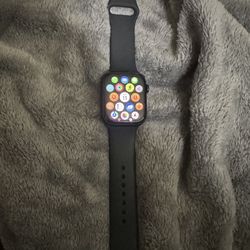 Apple Watch Series 8 