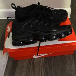 Nike Air VaporMax Plus