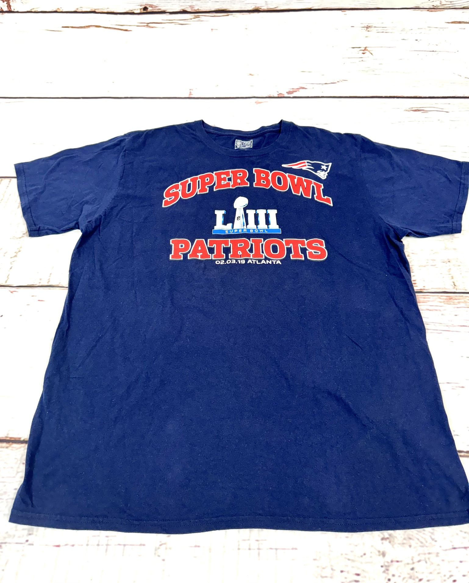 New England Patriots NFL Football Team  Super Bowl Shirt Mens XL  Blue Graphic