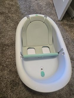 Frida Grow with me bathtub