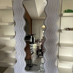Wavy LED  Mirror