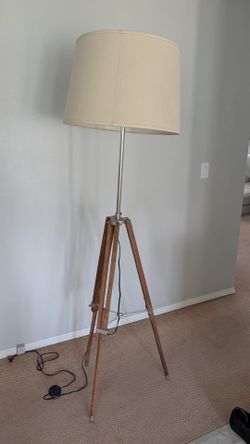 Industrial style lamp