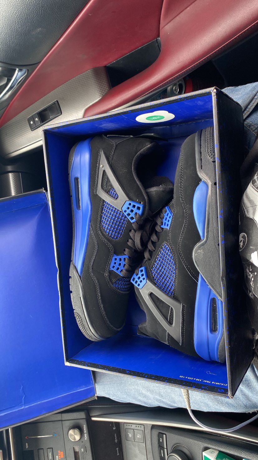 Air Jordan Retro 4