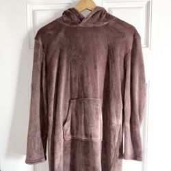 Women’s Cozy Hooded Pajamas Robe Size Small/Medium