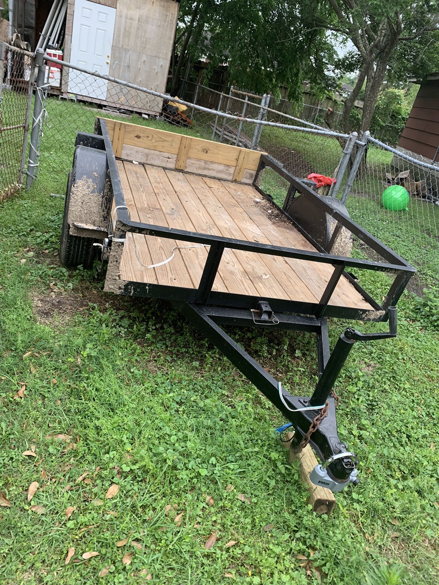 Traila De 5x8 Con acseso De Remolque for Sale in Houston, TX - OfferUp