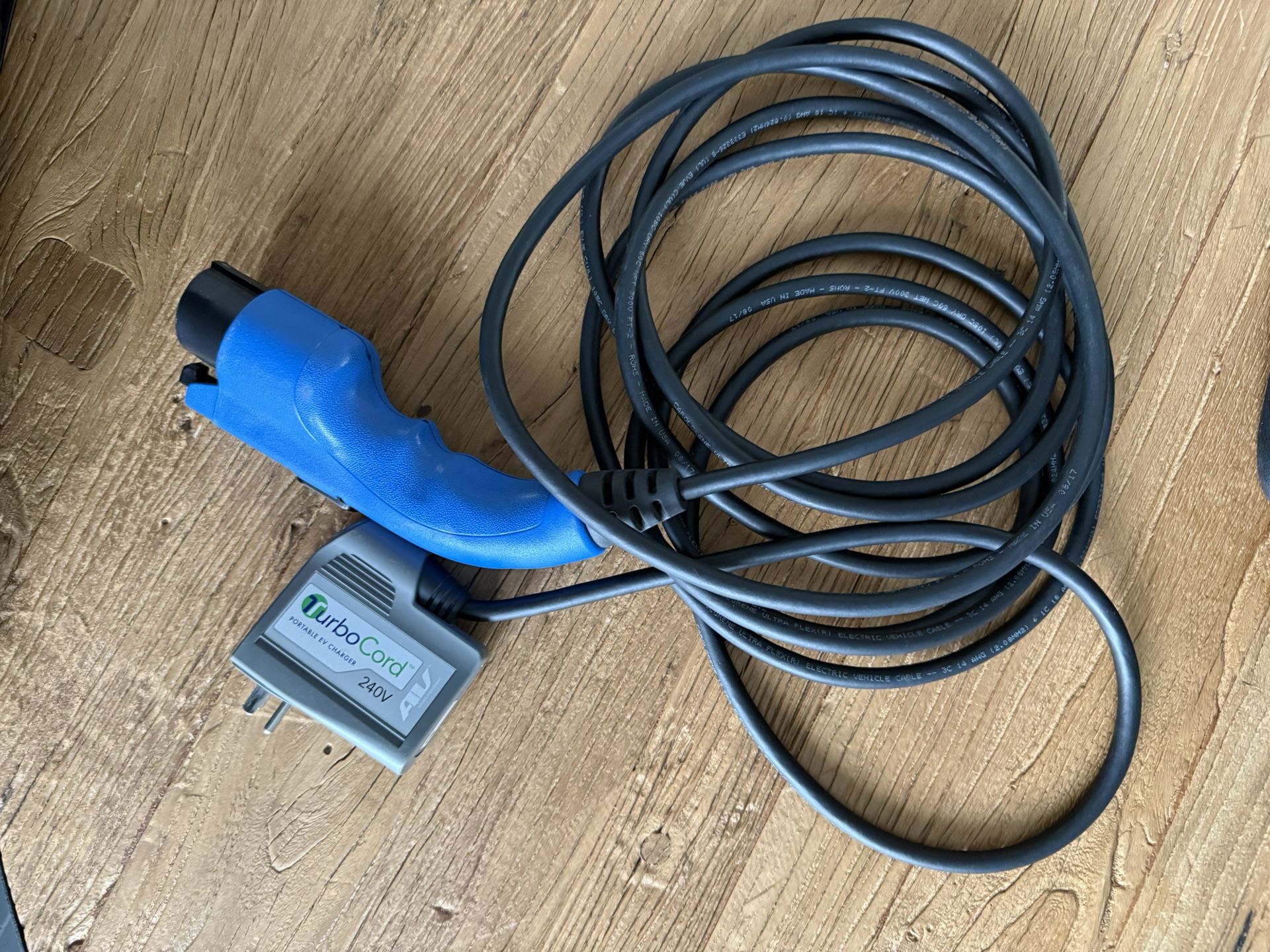 Portable EV charger