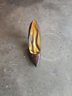 Brown Heals Size 81/2
