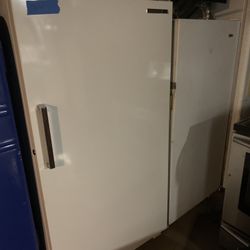  freezer excellent condition