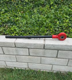Rigid pipe threader ratchet 1” square drive