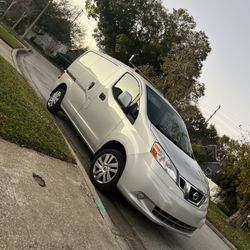 Nissan Nv200