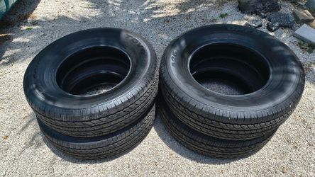 NEW Set of 4 TOYO OPEN COUNTRY TIRES 265/70/18