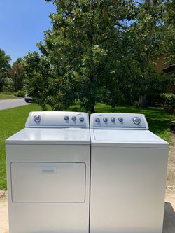 🌊Super Plus Capacity Matching Whirlpool Washer and Dryer Set Available 🌊