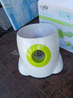 AUTOMATIC BALL CHUCKER