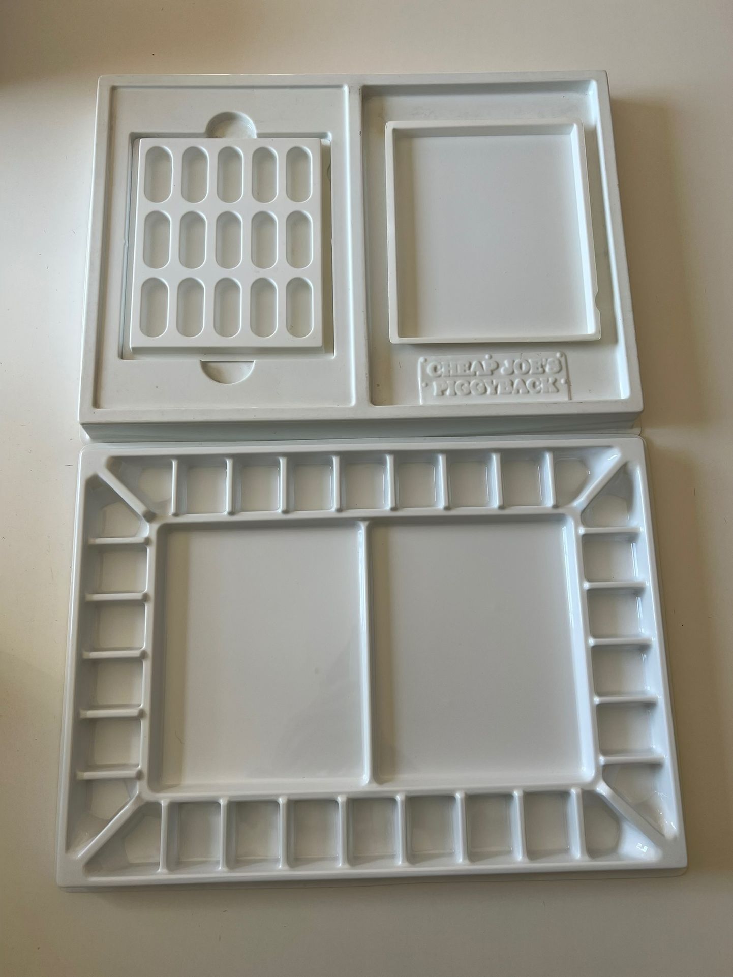 ATTENTION WATERCOLOR PAINTERS. Brand New, Never Used, “Cheap Joes” Piggyback Palette.