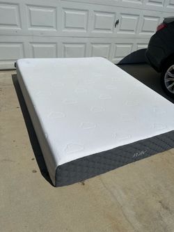 Queen mattress