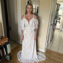 Boho Wedding Dress Size 2 Never Worn