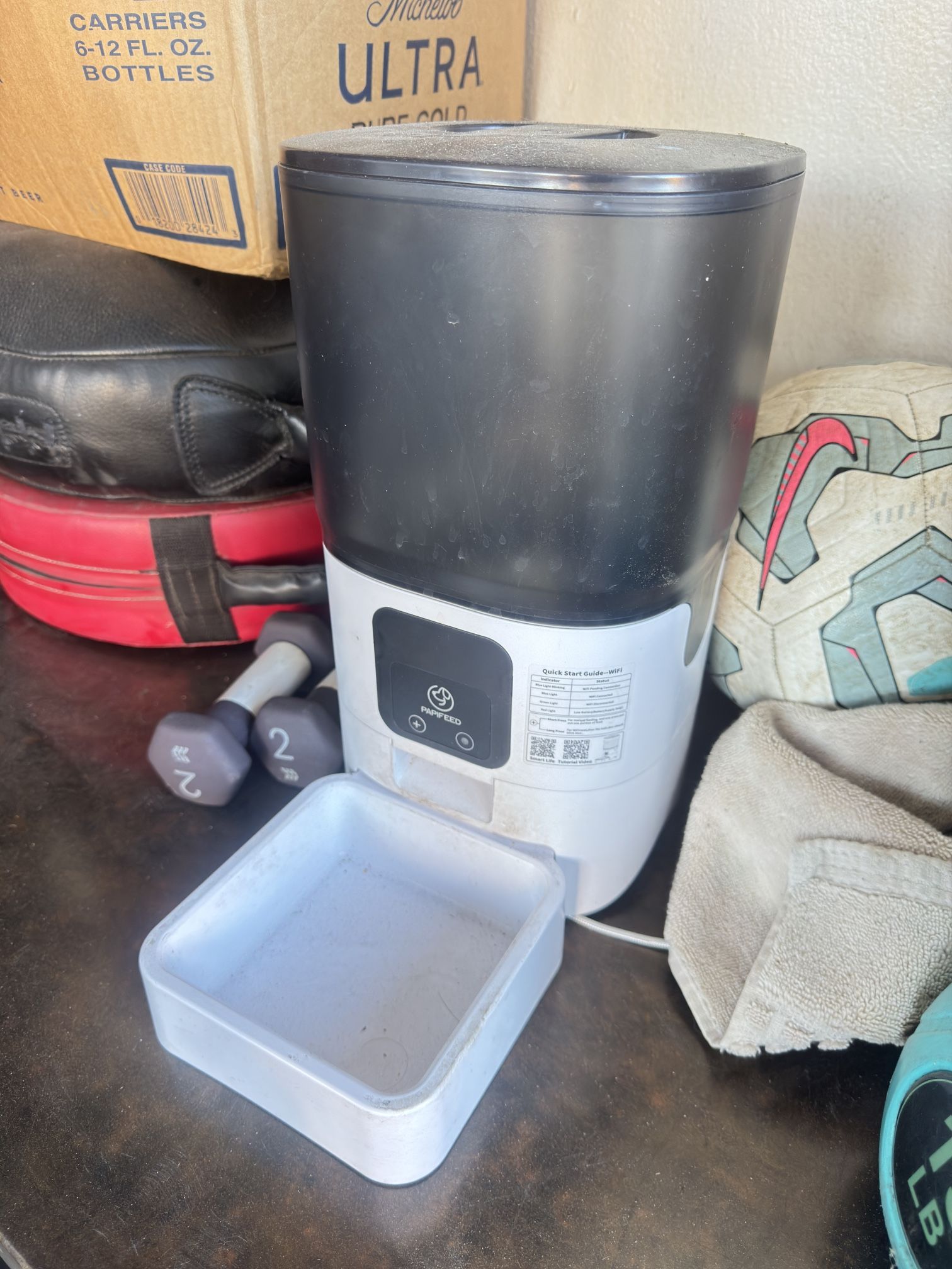 Automatic Dog Feeder