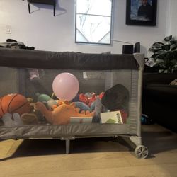 Playpen 