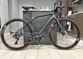 2023 Canyon  Endurance CF SLX 8.0