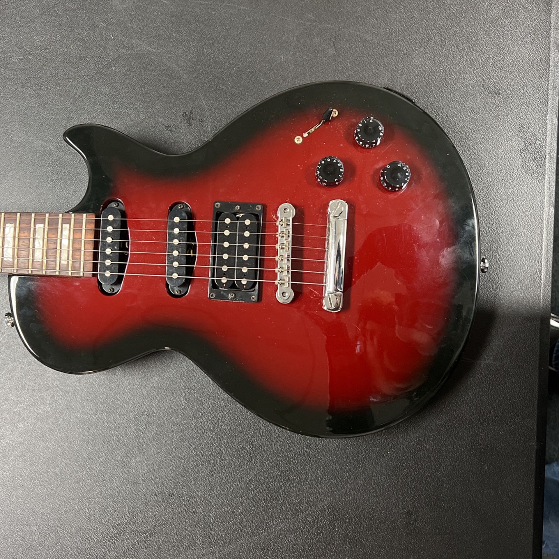 Grassroots Electric Guitar 
