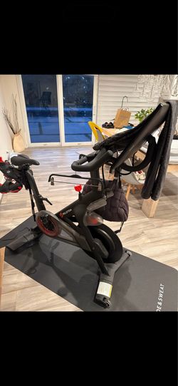 Peloton Bike