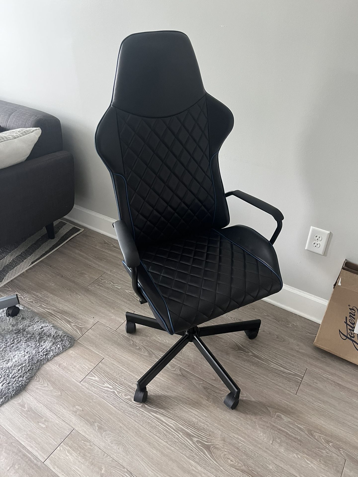 Rolling Chair
