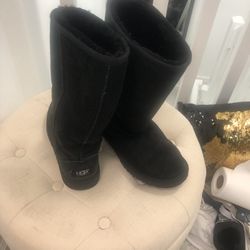 Ugg Women’s Boots Size 4 ( Tall Ones ) Real 
