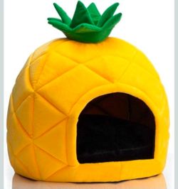 New - Hollypet Cozy, Warm Cave for Small Pets - Pineapple Shape