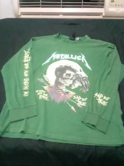 Large Long Sleeve Metallica T-shirt For Men Or Women