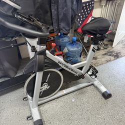 Exercise Bike - Yosuda