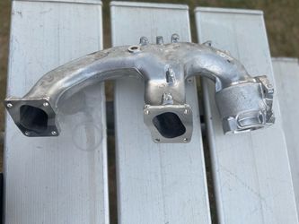 2018 Chevrolet Silverado 3500 HD upper manifold